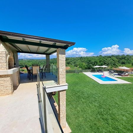 Apartments Villa Sotlar With Pool Umag Zewnętrze zdjęcie