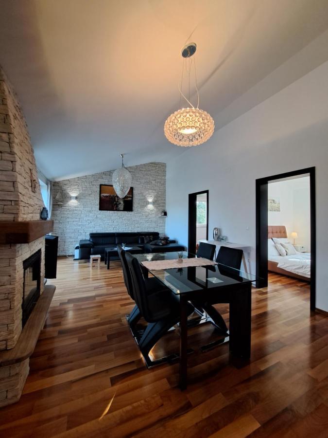 Apartments Villa Sotlar With Pool Umag Zewnętrze zdjęcie