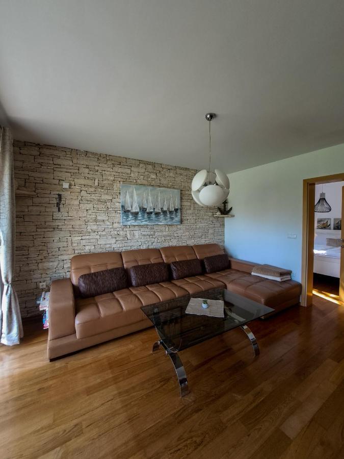 Apartments Villa Sotlar With Pool Umag Zewnętrze zdjęcie