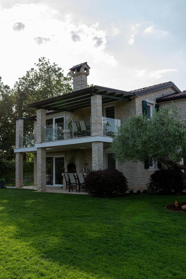 Apartments Villa Sotlar With Pool Umag Zewnętrze zdjęcie