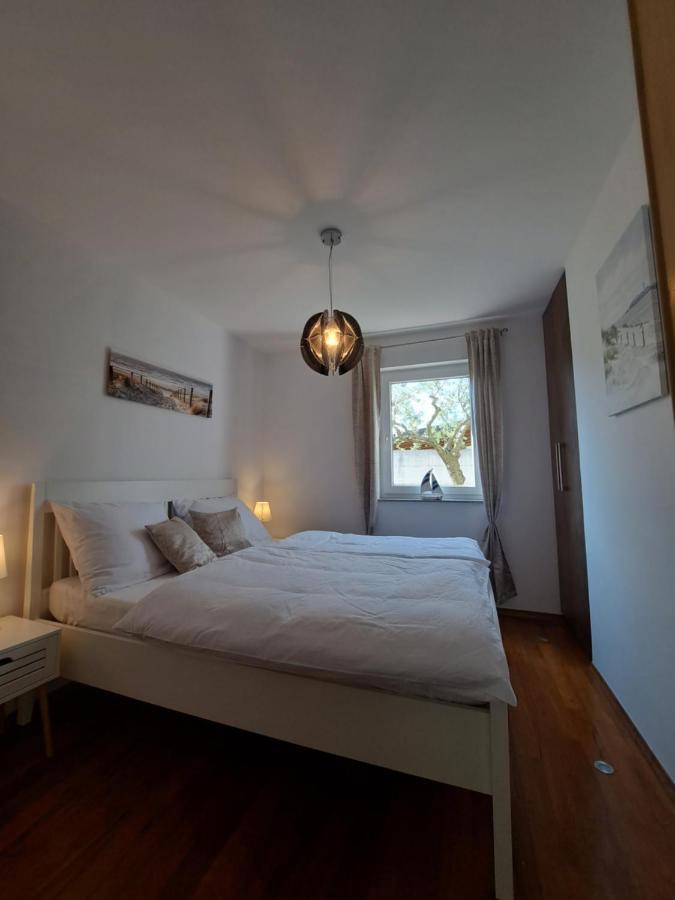 Apartments Villa Sotlar With Pool Umag Zewnętrze zdjęcie