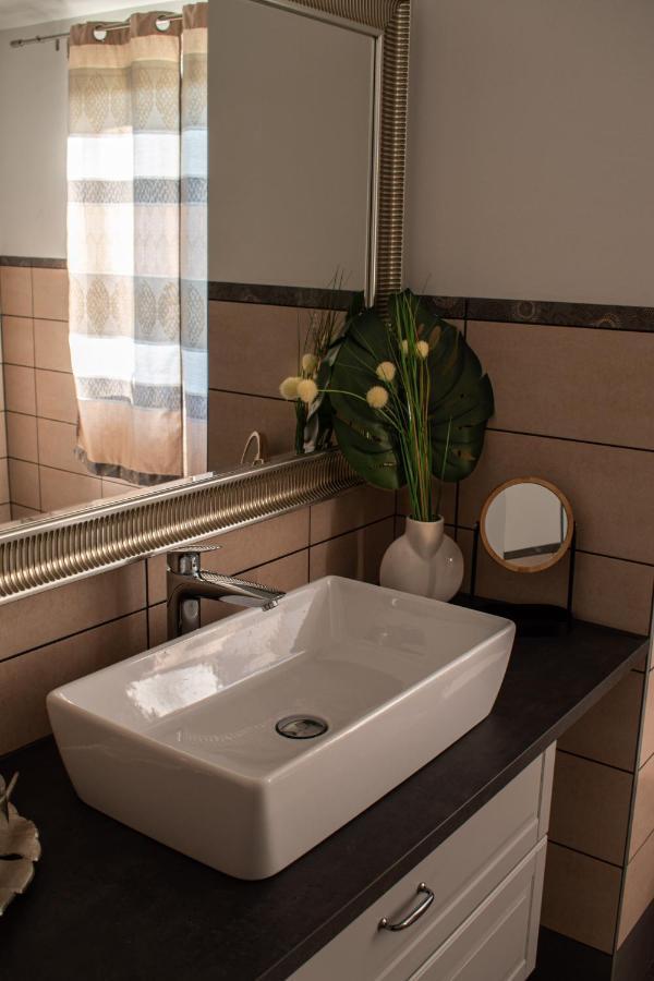 Apartments Villa Sotlar With Pool Umag Zewnętrze zdjęcie